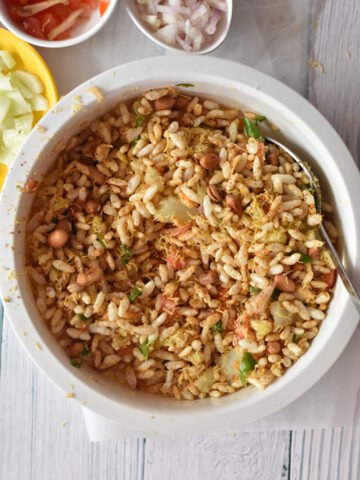 bengali jhalmuri recipe -priyascurrynation.com