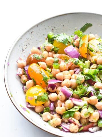 https://priyascurrynation.com/wp-content/uploads/2023/05/chickpea-summer-salad-recipe-image-3-360x480.jpg?is-pending-load=1