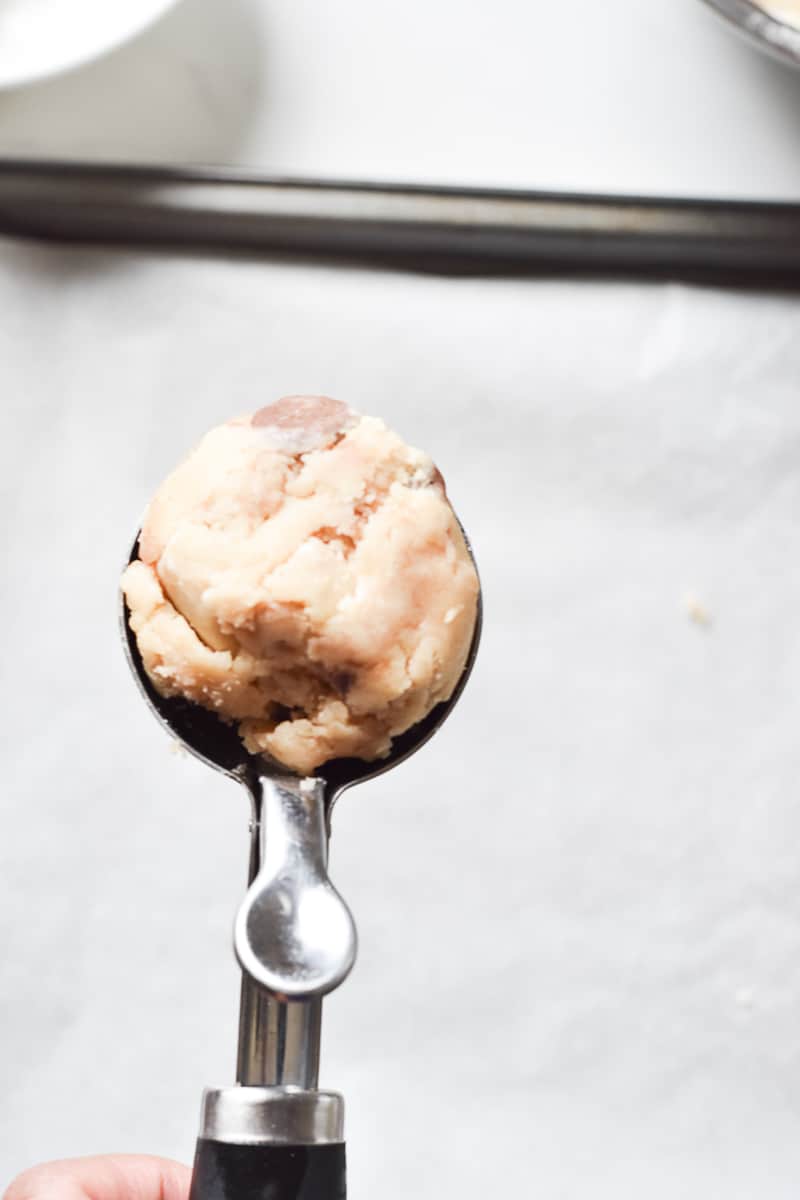using icecream scoop for even size cookies 
