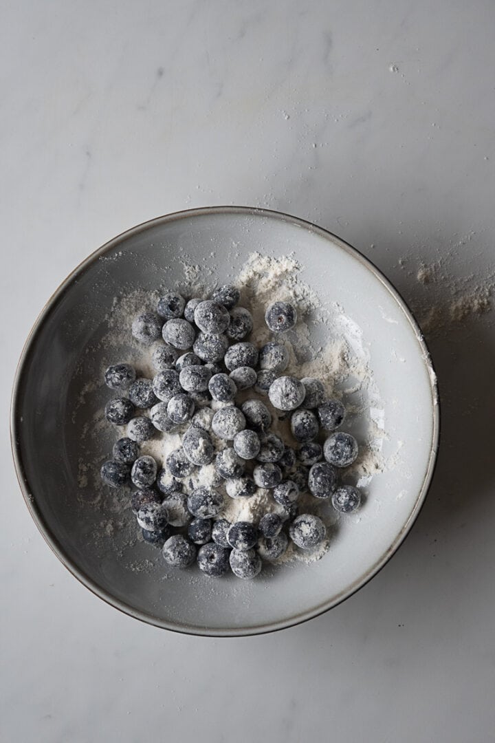 ultimate blueberry crumble recipe preparation